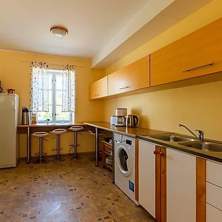 Kuressaare Central Hostel *