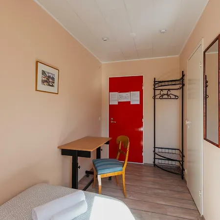 Hostal Kuressaare Central Hostel *