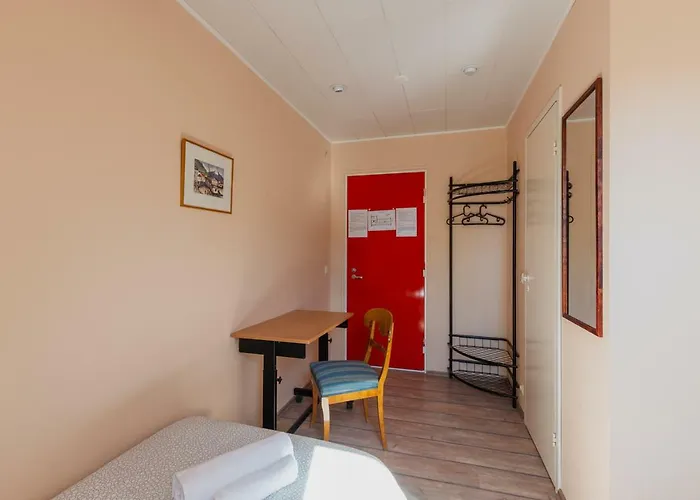 Hostel Kuressaare Central Hostel *